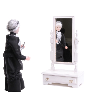 Chippendale standing mirror